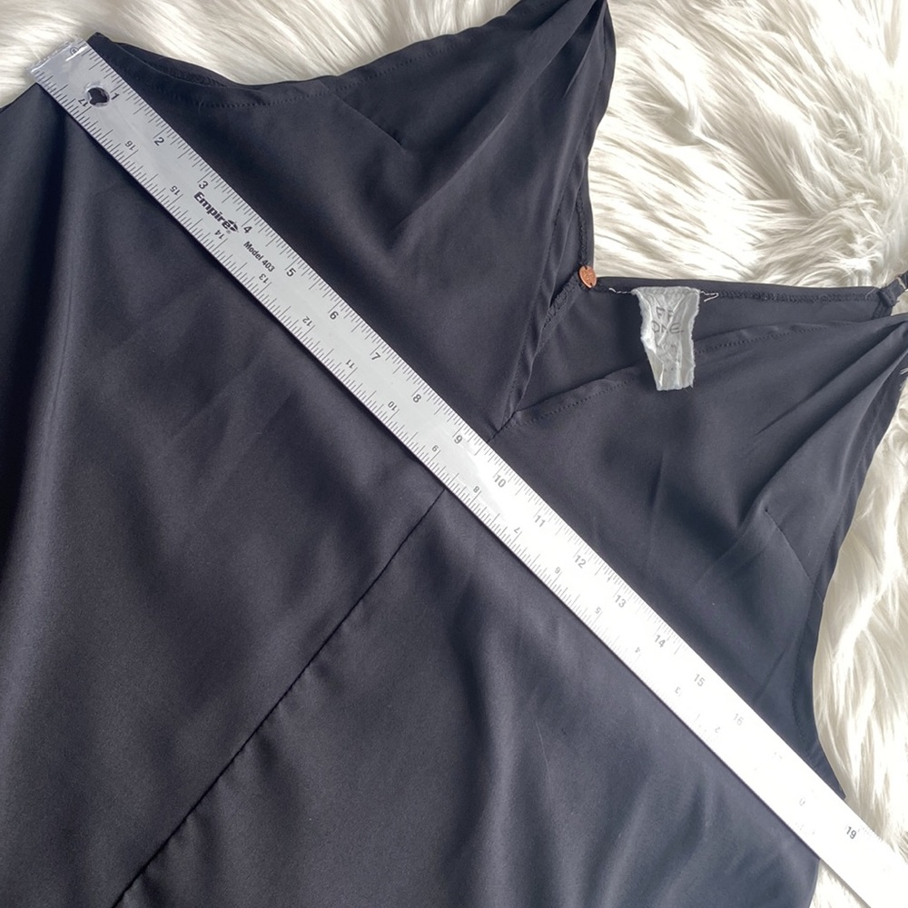 Free People One Black Silky Tank Top w/adjustable straps - Picture 5 of 9